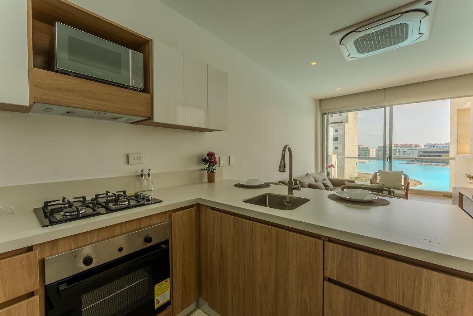 Baia Kristal Kabo Cartagena