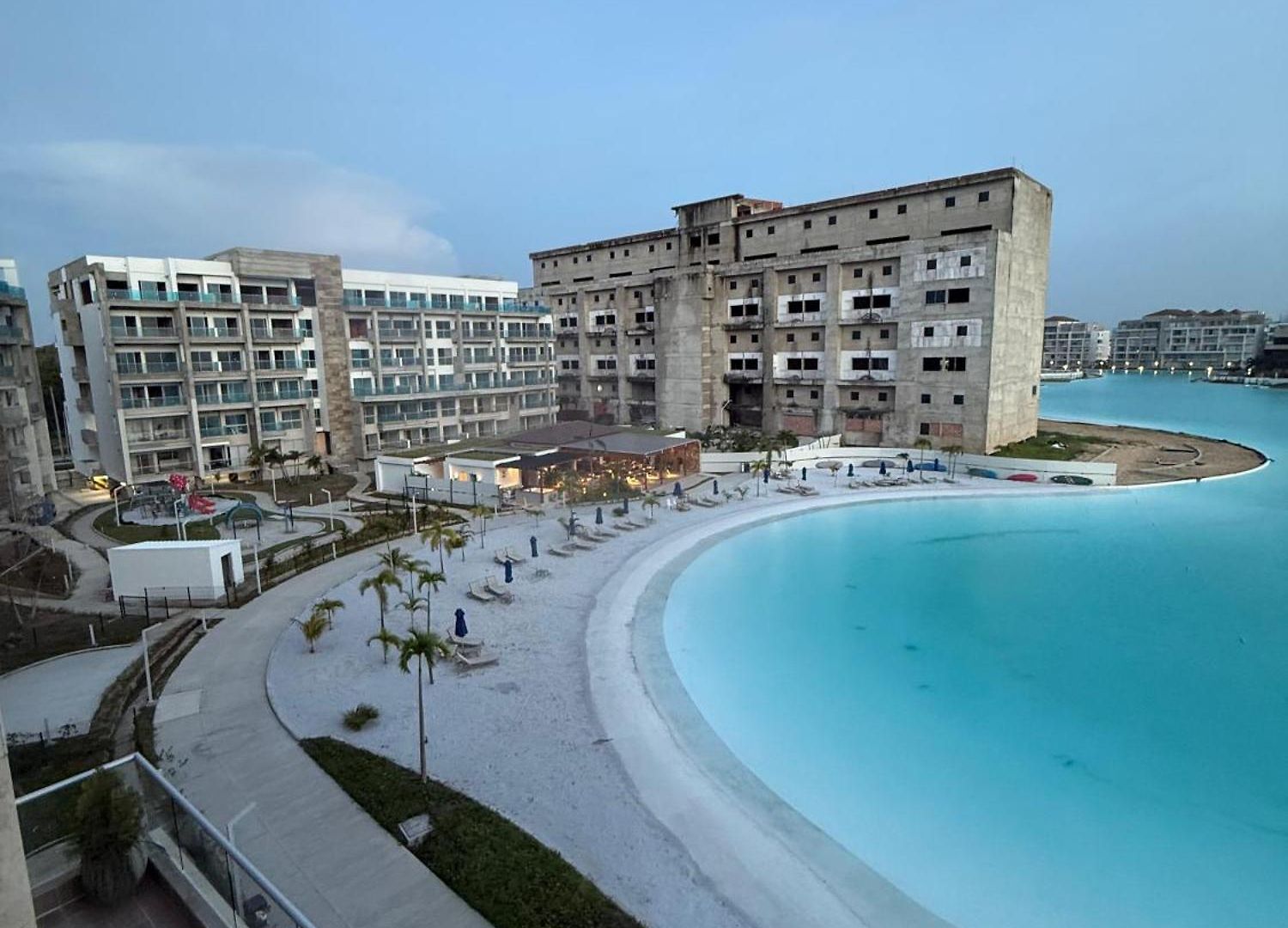 Baia Kristal Kabo