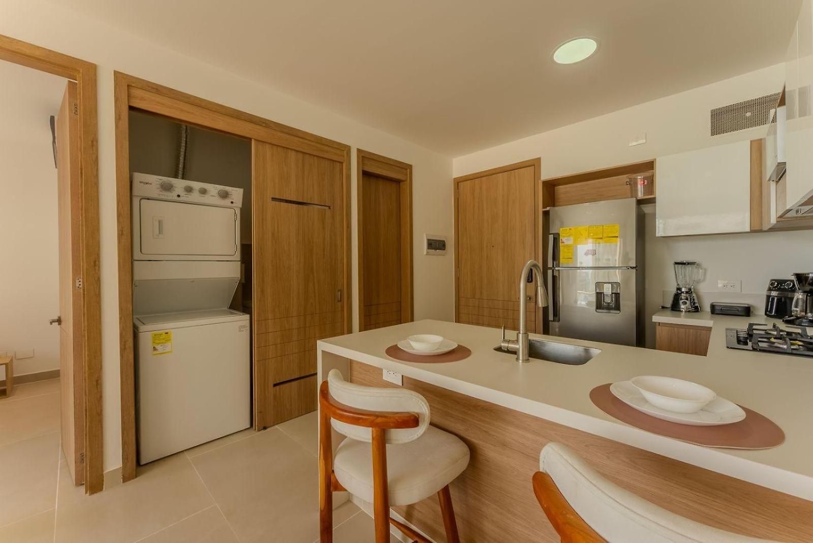 Baia Kristal Kabo Cartagena